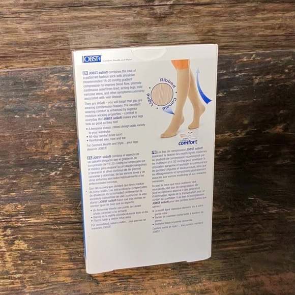 JOBST SoSoft Women's Knee High Compression Socks - Black Medium - Picture 4 of 6